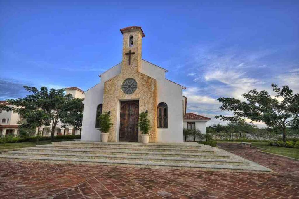 Mallorca Suite Cadaqués Bayahibe, La Romana, RD. Exterior foto